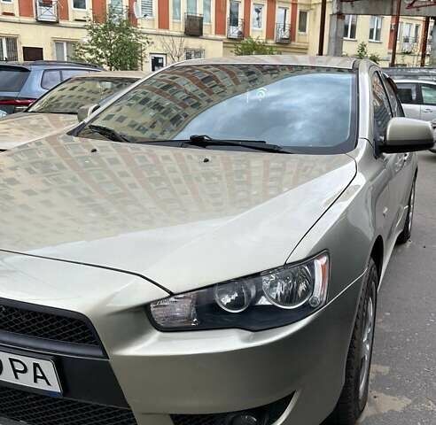 Міцубісі Lancer, об'ємом двигуна 2 л та пробігом 230 тис. км за 6500 $, фото 1 на Automoto.ua