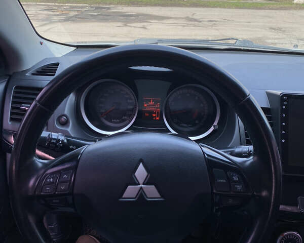 Міцубісі Lancer, об'ємом двигуна 2 л та пробігом 233 тис. км за 6500 $, фото 17 на Automoto.ua