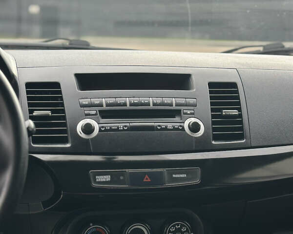 Міцубісі Lancer, об'ємом двигуна 1.5 л та пробігом 185 тис. км за 5500 $, фото 15 на Automoto.ua