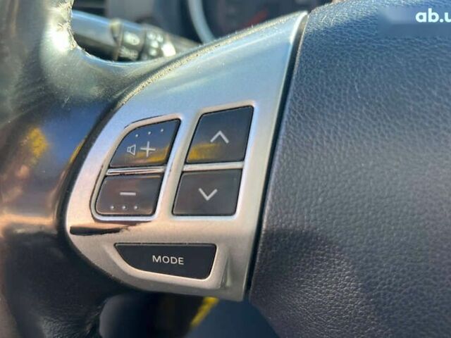 Мицубиси Лансер, объемом двигателя 0 л и пробегом 215 тыс. км за 7000 $, фото 9 на Automoto.ua