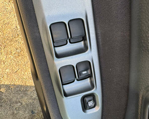 Міцубісі Lancer, об'ємом двигуна 1.6 л та пробігом 126 тис. км за 6199 $, фото 22 на Automoto.ua