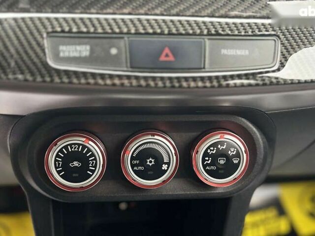 Мицубиси Лансер, объемом двигателя 0 л и пробегом 174 тыс. км за 8200 $, фото 21 на Automoto.ua