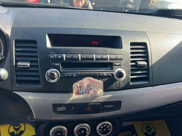 Мицубиси Лансер, объемом двигателя 0 л и пробегом 215 тыс. км за 7000 $, фото 11 на Automoto.ua