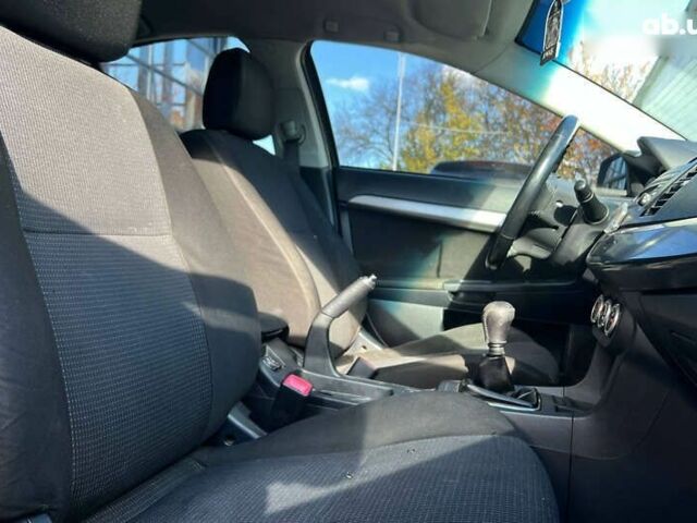 Мицубиси Лансер, объемом двигателя 0 л и пробегом 215 тыс. км за 7000 $, фото 16 на Automoto.ua