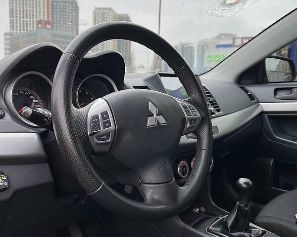 Міцубісі Lancer, об'ємом двигуна 2 л та пробігом 178 тис. км за 6599 $, фото 9 на Automoto.ua