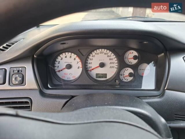 Мицубиси Лансер, объемом двигателя 1.6 л и пробегом 131 тыс. км за 6400 $, фото 8 на Automoto.ua