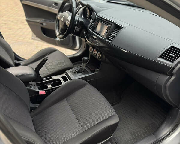 Міцубісі Lancer, об'ємом двигуна 2 л та пробігом 220 тис. км за 7450 $, фото 15 на Automoto.ua