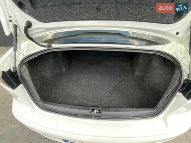 Мицубиси Лансер, объемом двигателя 2.36 л и пробегом 273 тыс. км за 9500 $, фото 17 на Automoto.ua