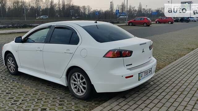 Міцубісі Lancer, об'ємом двигуна 1.59 л та пробігом 112 тис. км за 9364 $, фото 5 на Automoto.ua