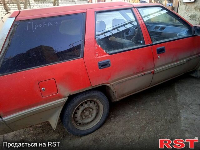 Мицубиси Лансер, объемом двигателя 1.6 л и пробегом 530 тыс. км за 700 $, фото 1 на Automoto.ua