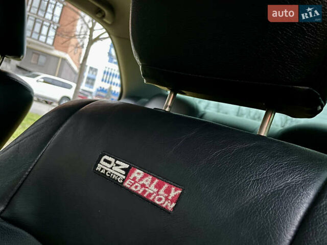 Желтый Мицубиси Лансер, объемом двигателя 2 л и пробегом 263 тыс. км за 4500 $, фото 24 на Automoto.ua