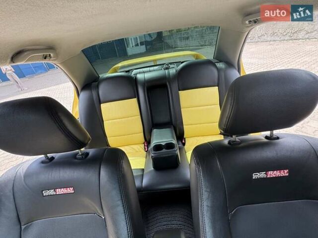 Мицубиси Лансер 2002 в Ивано-Франковске на Automoto.ua Желтый Мицубиси Лансер, объемом двигателя 2 л и пробегом 262 тыс. км за 3999 $, фото 9 на Automoto.ua