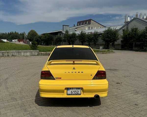 Мицубиси Лансер 2002 в Ивано-Франковске на Automoto.ua Желтый Мицубиси Лансер, объемом двигателя 2 л и пробегом 262 тыс. км за 3999 $, фото 7 на Automoto.ua