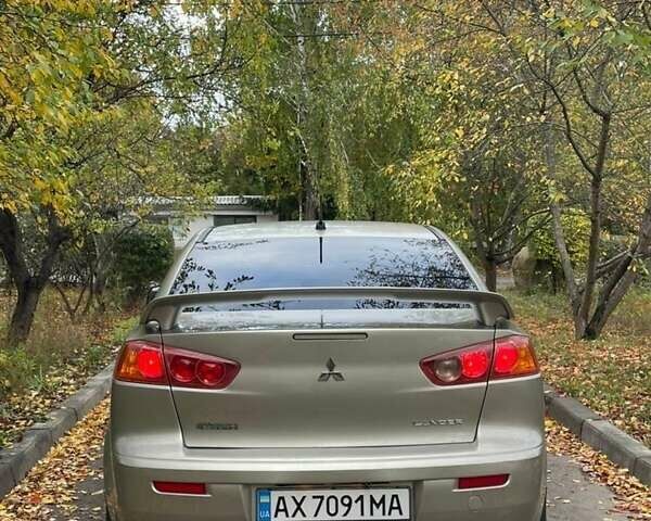 Желтый Мицубиси Лансер, объемом двигателя 1.5 л и пробегом 221 тыс. км за 5300 $, фото 2 на Automoto.ua