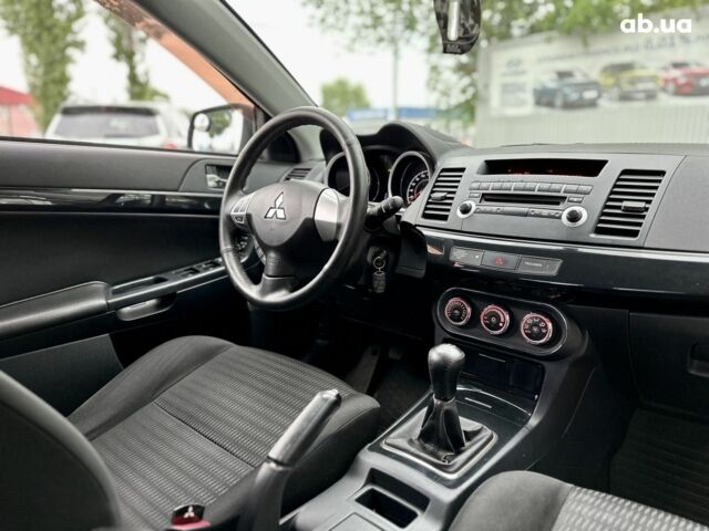 Серый Мицубиси Лансер, объемом двигателя 0 л и пробегом 154 тыс. км за 7600 $, фото 15 на Automoto.ua