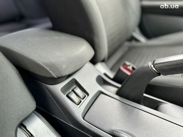 Серый Мицубиси Лансер, объемом двигателя 0 л и пробегом 154 тыс. км за 7600 $, фото 10 на Automoto.ua