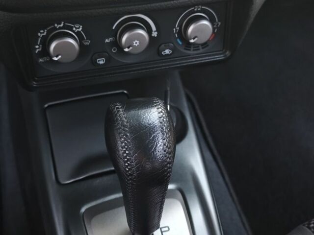 Серый Мицубиси Лансер, объемом двигателя 1.6 л и пробегом 98 тыс. км за 4800 $, фото 5 на Automoto.ua