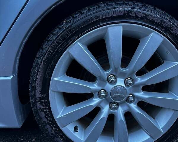 Сірий Міцубісі Lancer, об'ємом двигуна 1.8 л та пробігом 230 тис. км за 7200 $, фото 8 на Automoto.ua