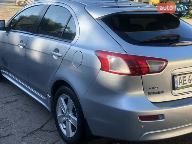 Серый Мицубиси Лансер, объемом двигателя 1.8 л и пробегом 120 тыс. км за 8000 $, фото 11 на Automoto.ua