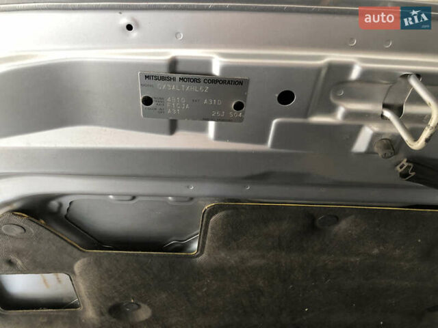 Серый Мицубиси Лансер, объемом двигателя 1.8 л и пробегом 120 тыс. км за 8000 $, фото 13 на Automoto.ua