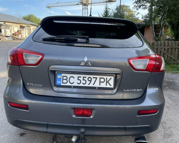 Міцубісі Lancer 2009 у Львові на Automoto.ua Сірий Міцубісі Lancer, об'ємом двигуна 2 л та пробігом 268 тис. км за 5900 $, фото 5 на Automoto.ua