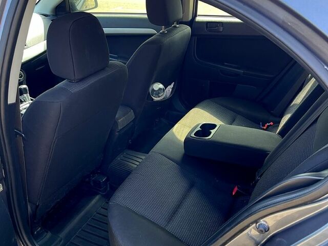 Сірий Міцубісі Lancer, об'ємом двигуна 1.8 л та пробігом 277 тис. км за 6500 $, фото 3 на Automoto.ua