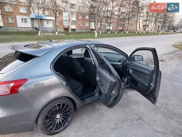 Серый Мицубиси Лансер, объемом двигателя 1.59 л и пробегом 226 тыс. км за 6600 $, фото 8 на Automoto.ua
