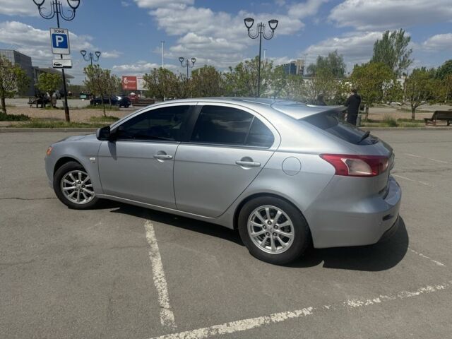 Серый Мицубиси Лансер, объемом двигателя 1.8 л и пробегом 320 тыс. км за 5700 $, фото 3 на Automoto.ua