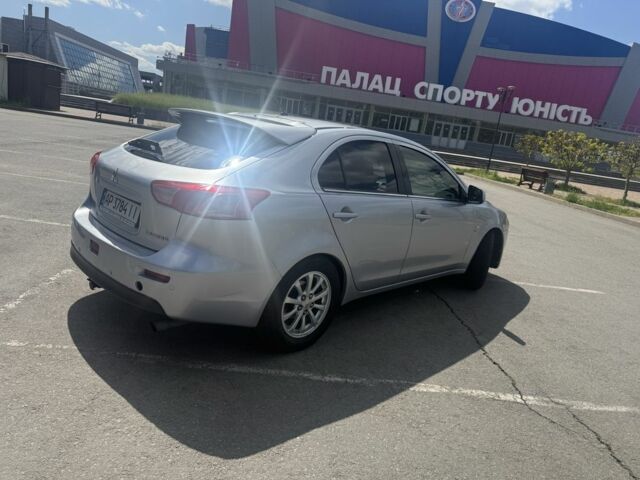 Серый Мицубиси Лансер, объемом двигателя 1.8 л и пробегом 320 тыс. км за 5700 $, фото 4 на Automoto.ua