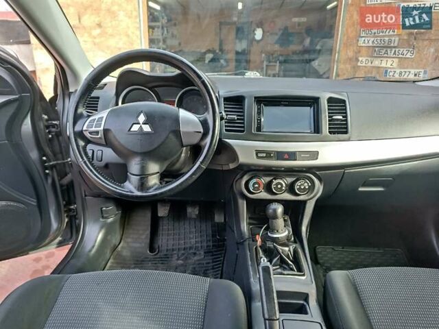 Міцубісі Lancer 2011 у Харкові на Automoto.ua Сірий Міцубісі Lancer, об'ємом двигуна 1.5 л та пробігом 190 тис. км за 6500 $, фото 25 на Automoto.ua