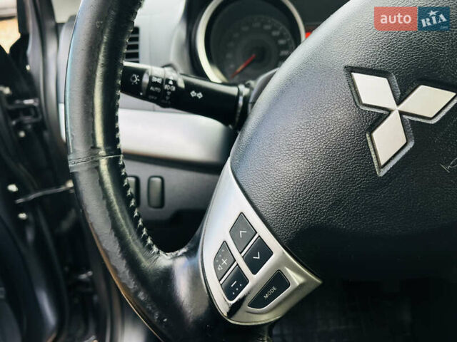 Сірий Міцубісі Lancer, об'ємом двигуна 0 л та пробігом 189 тис. км за 6500 $, фото 22 на Automoto.ua