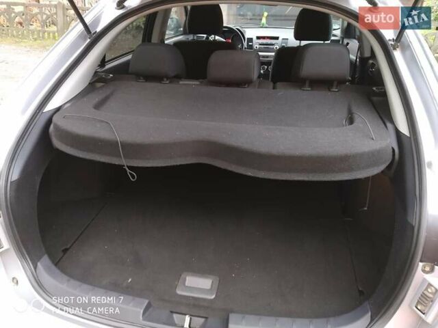 Сірий Міцубісі Lancer, об'ємом двигуна 1.8 л та пробігом 216 тис. км за 7200 $, фото 2 на Automoto.ua