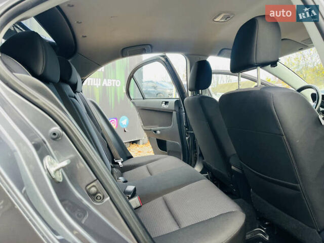 Сірий Міцубісі Lancer, об'ємом двигуна 0 л та пробігом 189 тис. км за 6500 $, фото 16 на Automoto.ua