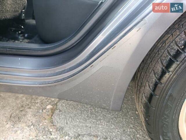 Міцубісі Lancer 2011 у Харкові на Automoto.ua Сірий Міцубісі Lancer, об'ємом двигуна 1.5 л та пробігом 190 тис. км за 6500 $, фото 11 на Automoto.ua