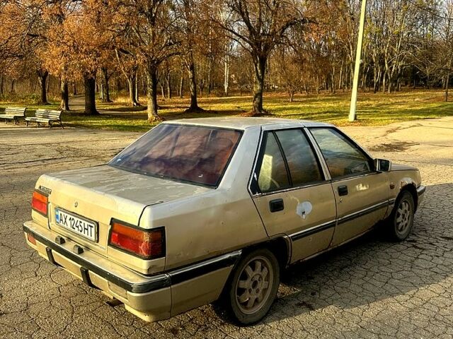 Серый Мицубиси Лансер, объемом двигателя 1.5 л и пробегом 0 тыс. км за 499 $, фото 3 на Automoto.ua