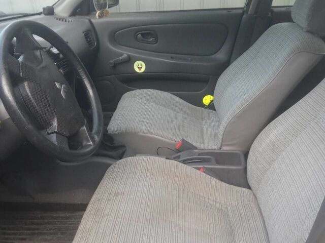 Сірий Міцубісі Lancer, об'ємом двигуна 0 л та пробігом 361 тис. км за 1384 $, фото 3 на Automoto.ua