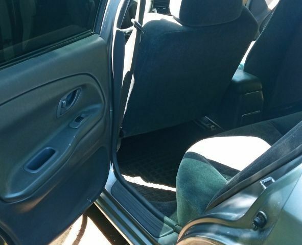 Сірий Міцубісі Lancer, об'ємом двигуна 1.3 л та пробігом 362 тис. км за 2300 $, фото 4 на Automoto.ua