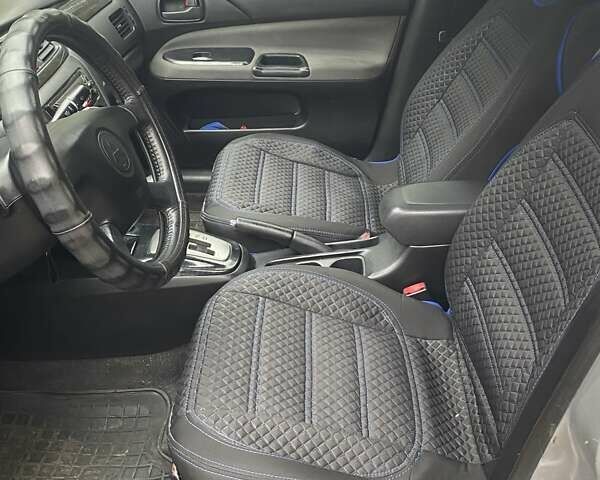 Мицубиси Лансер 2003 в Белой Церкве на Automoto.ua Серый Мицубиси Лансер, объемом двигателя 1.58 л и пробегом 350 тыс. км за 3300 $, фото 13 на Automoto.ua