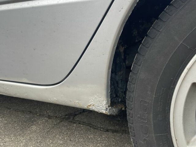 Сірий Міцубісі Lancer, об'ємом двигуна 1.6 л та пробігом 343 тис. км за 3850 $, фото 20 на Automoto.ua
