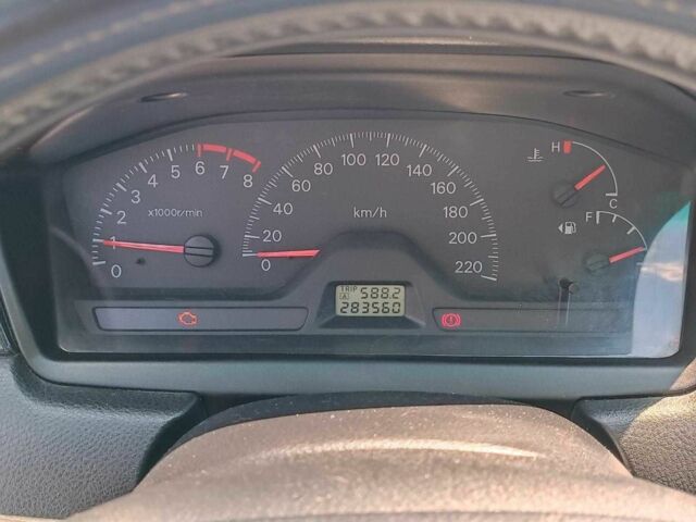 Сірий Міцубісі Lancer, об'ємом двигуна 1.6 л та пробігом 284 тис. км за 4330 $, фото 22 на Automoto.ua