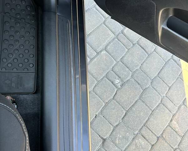 Сірий Міцубісі Lancer, об'ємом двигуна 1.58 л та пробігом 167 тис. км за 5100 $, фото 18 на Automoto.ua