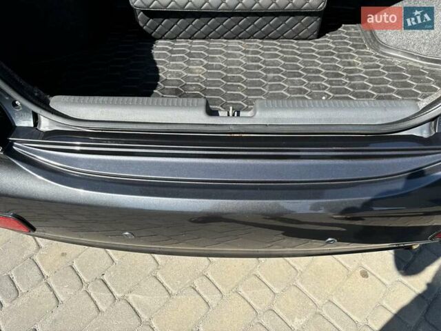 Сірий Міцубісі Lancer, об'ємом двигуна 1.58 л та пробігом 167 тис. км за 5100 $, фото 16 на Automoto.ua