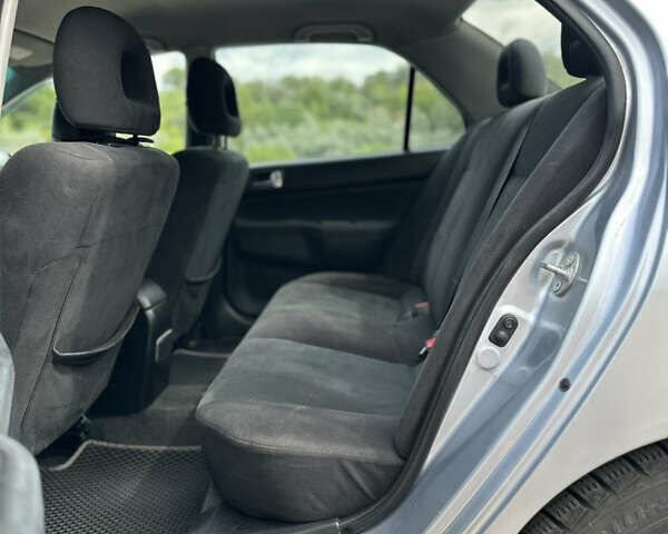 Сірий Міцубісі Lancer, об'ємом двигуна 2 л та пробігом 200 тис. км за 3550 $, фото 10 на Automoto.ua
