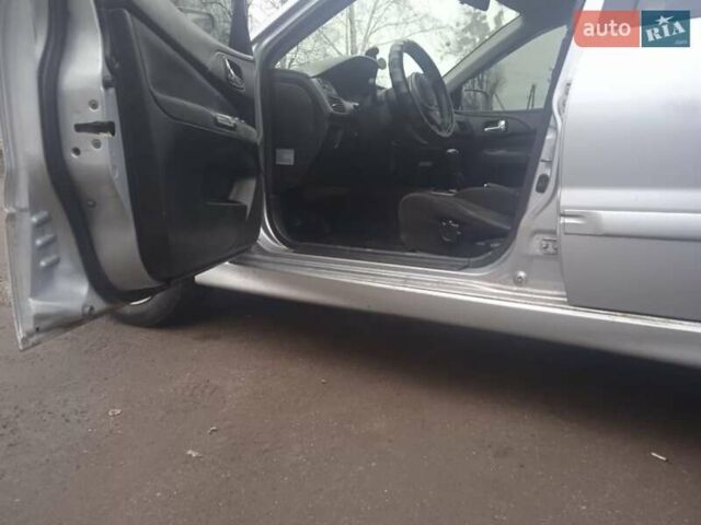 Серый Мицубиси Лансер, объемом двигателя 2 л и пробегом 300 тыс. км за 2850 $, фото 14 на Automoto.ua