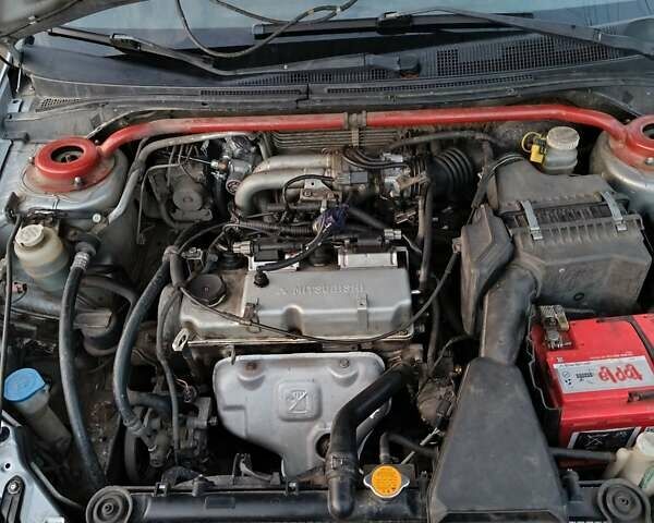 Мицубиси Лансер 2004 в Черновцах на Automoto.ua Серый Мицубиси Лансер, объемом двигателя 1.58 л и пробегом 439 тыс. км за 2750 $, фото 17 на Automoto.ua
