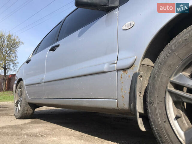 Мицубиси Лансер 2004 в Днепре (Днепропетровске) на Automoto.ua Серый Мицубиси Лансер, объемом двигателя 1.59 л и пробегом 294 тыс. км за 4699 $, фото 7 на Automoto.ua
