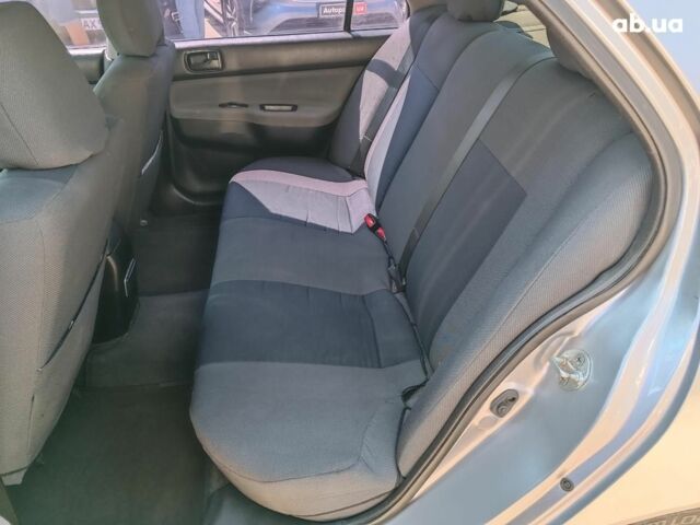 Мицубиси Лансер 2004 в Харькове на Automoto.ua Серый Мицубиси Лансер, объемом двигателя 1.6 л и пробегом 284 тыс. км за 4990 $, фото 13 на Automoto.ua