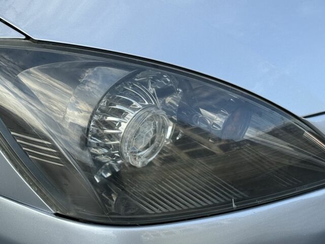 Серый Мицубиси Лансер, объемом двигателя 2 л и пробегом 180 тыс. км за 3700 $, фото 2 на Automoto.ua