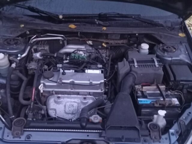 Мицубиси Лансер 2004 в Черкассах на Automoto.ua Серый Мицубиси Лансер, объемом двигателя 1.6 л и пробегом 313 тыс. км за 4800 $, фото 1 на Automoto.ua