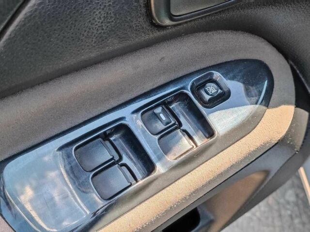 Сірий Міцубісі Lancer, об'ємом двигуна 1.6 л та пробігом 284 тис. км за 4330 $, фото 21 на Automoto.ua